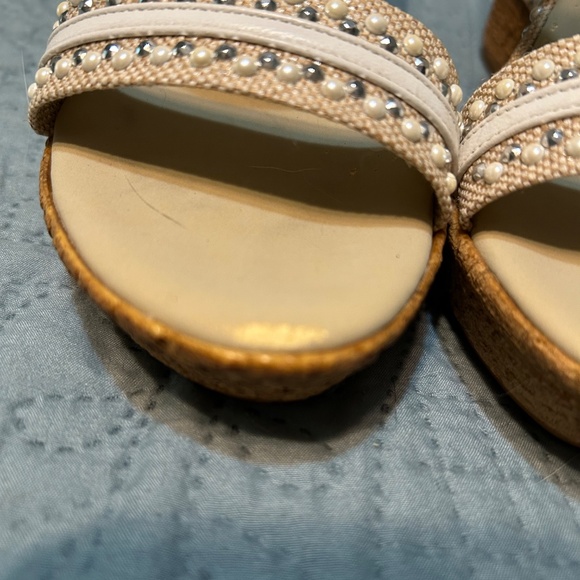 Onex Women's Wedge Heel Sandal Size 6 - Picture 6 of 8